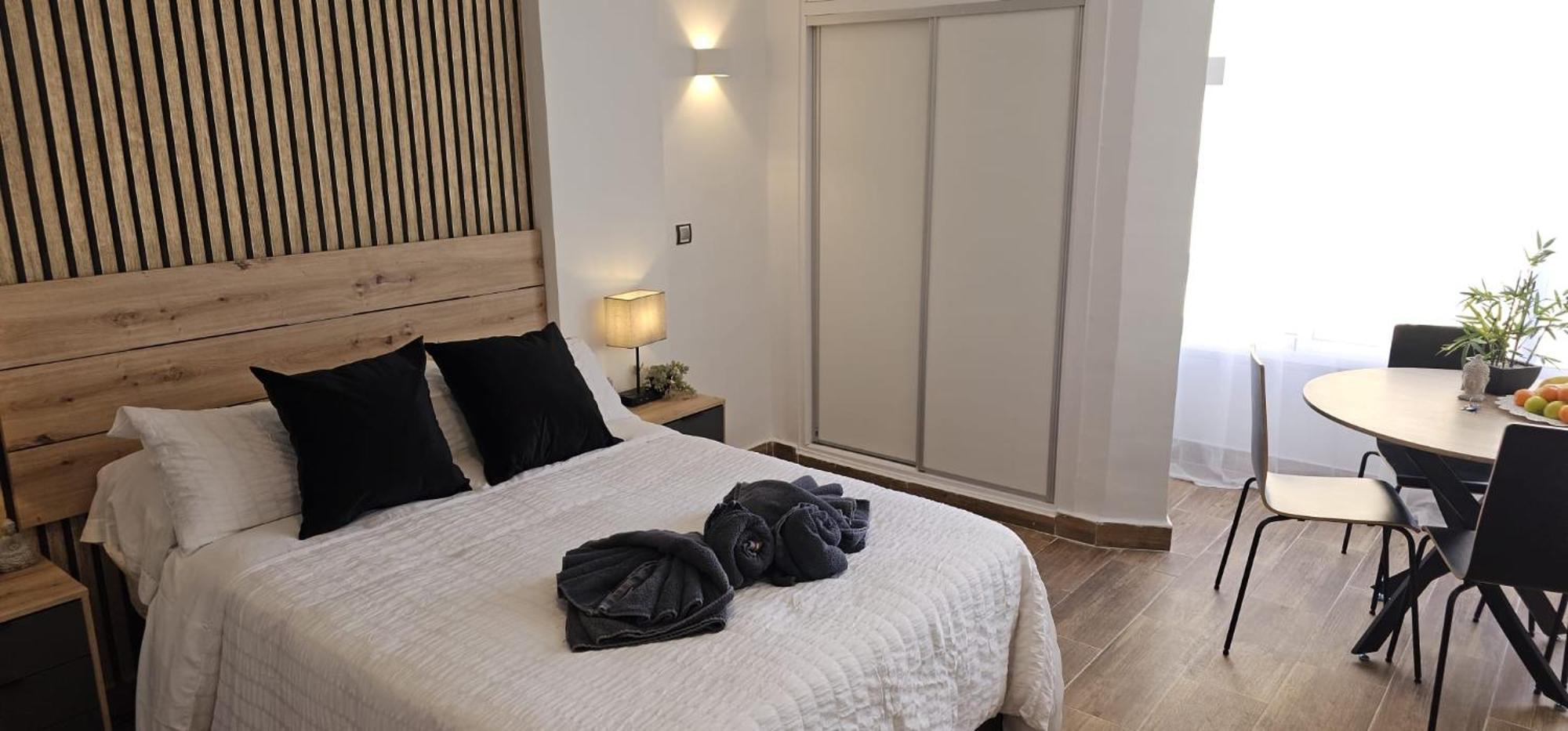 Namaste Modern Elegance City Center Apartment By Namaste Elite Torremolinos Exterior foto